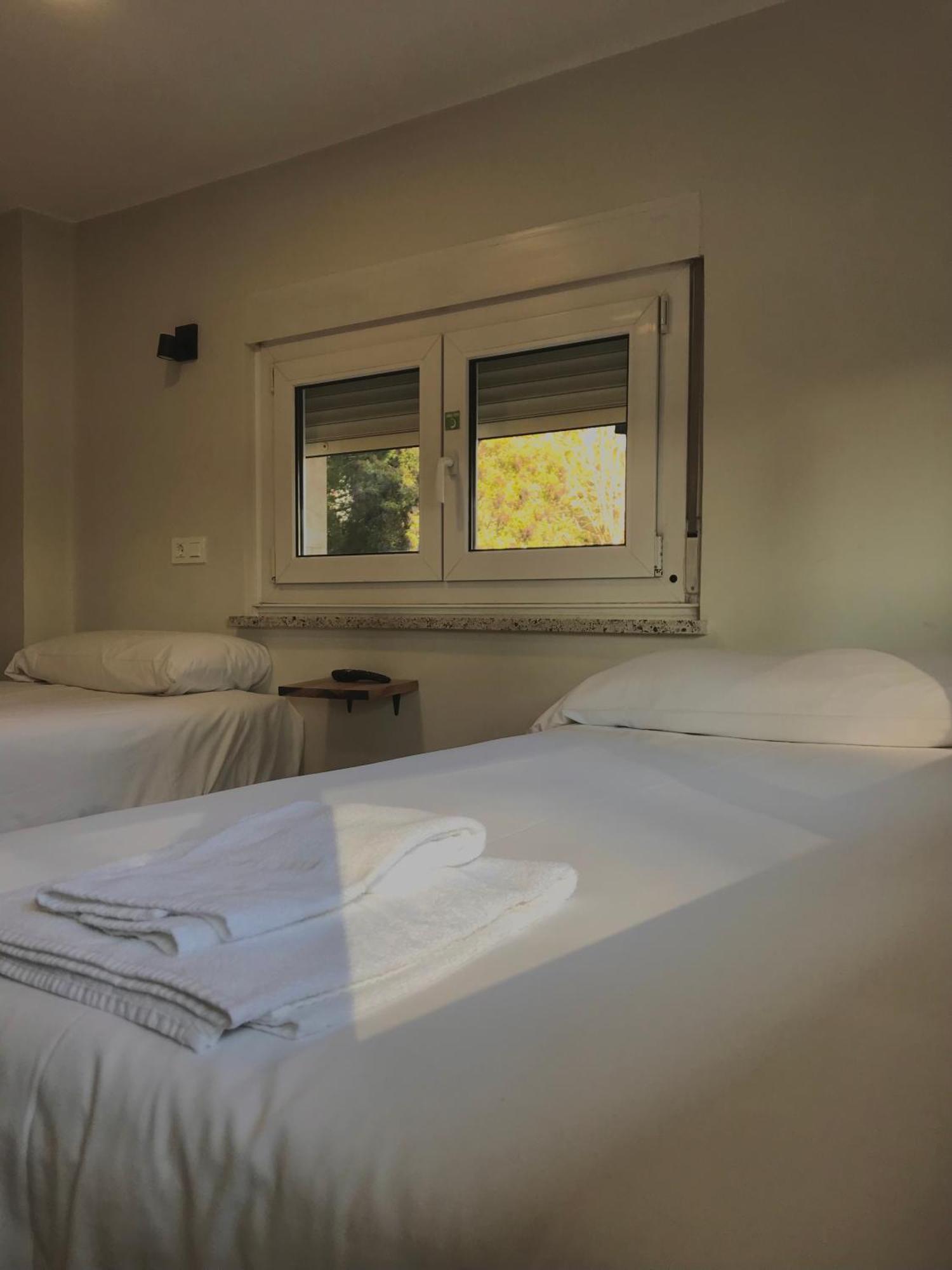 Hostal Mindanao Salamanca Exterior photo
