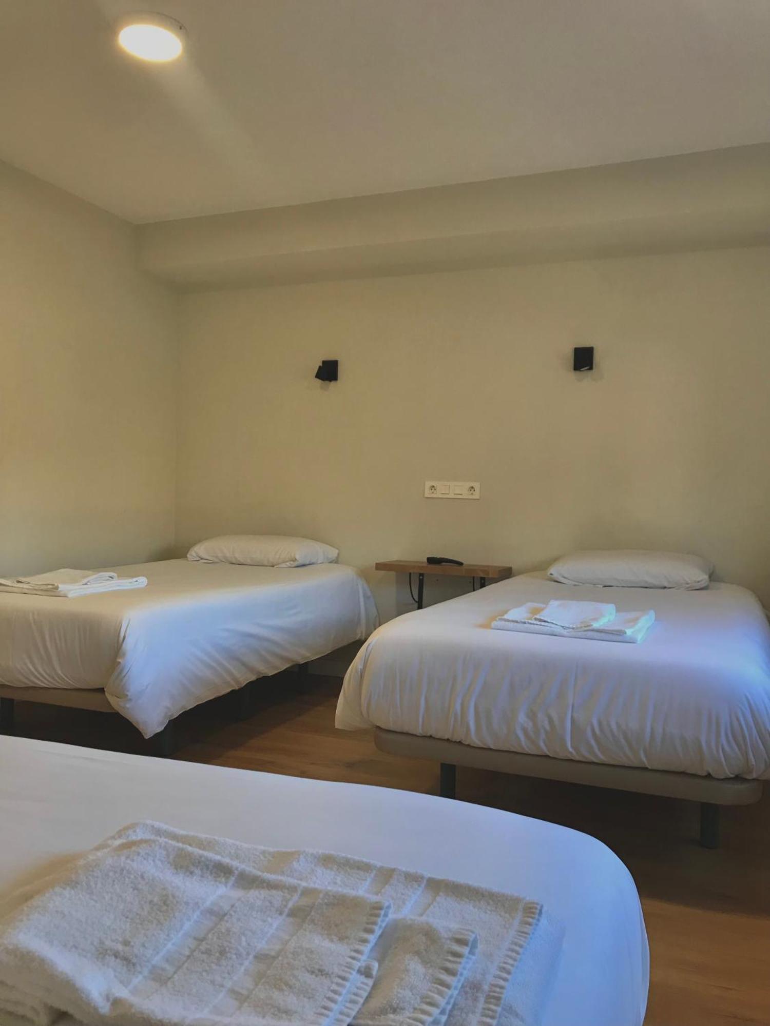 Hostal Mindanao Salamanca Exterior photo