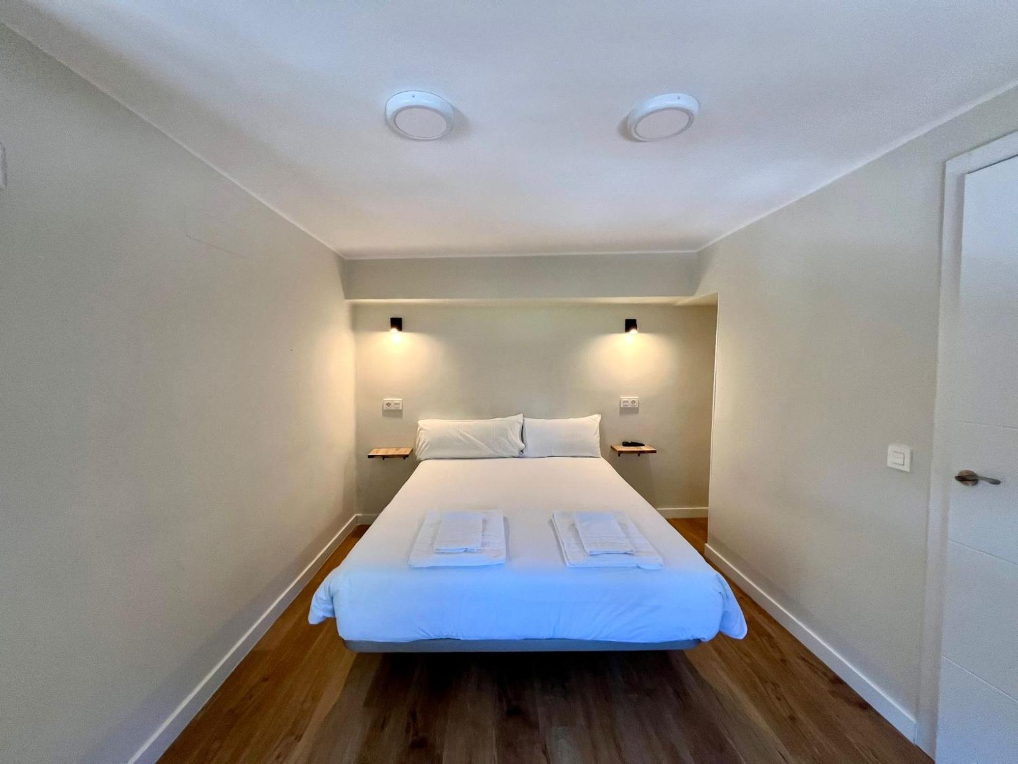 Hostal Mindanao Salamanca Exterior photo